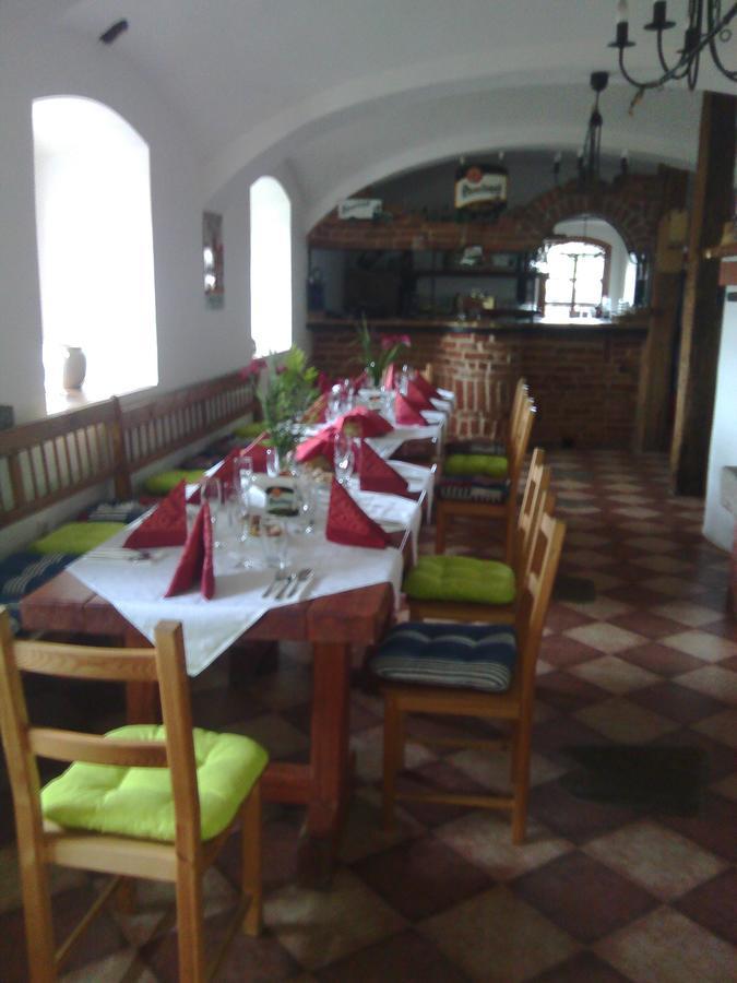 Penzion Patak Kamyk nad Vltavou Exterior foto